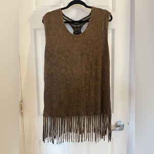 T Party brown/ black fringe with crochet back tank top - size L